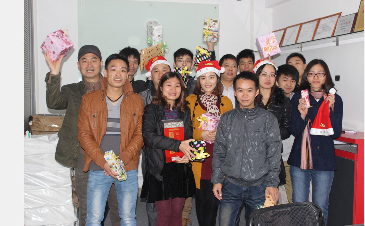 澳盾公司&ldquo;圣誕節(jié)禮物對(duì)對(duì)碰&rdquo;活動(dòng)